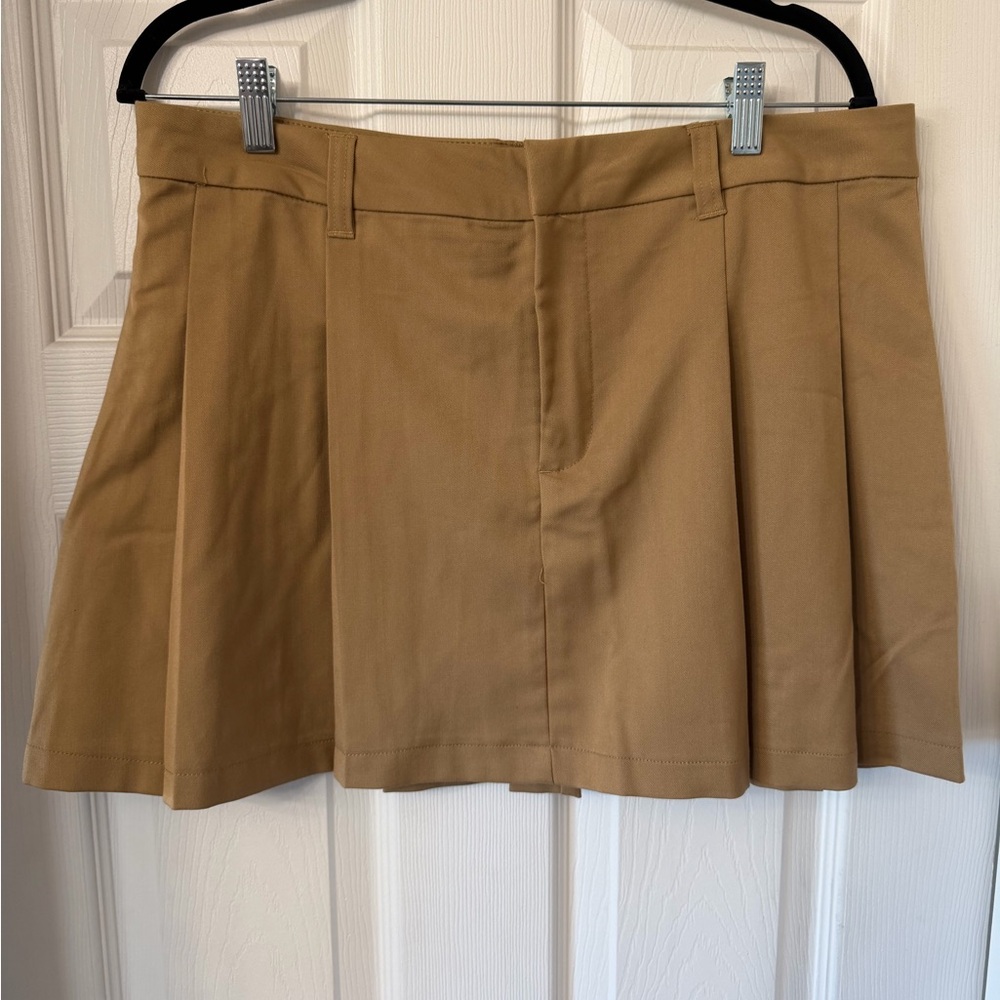 H&M Tan Mini Skirt